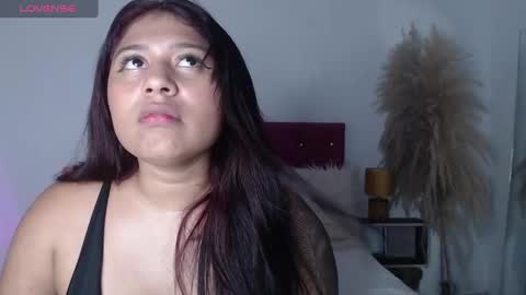 lili online show from January 12, 2025, 4:00 am