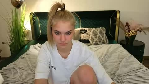 Alina online show from May 7, 2026, 8:36 pm