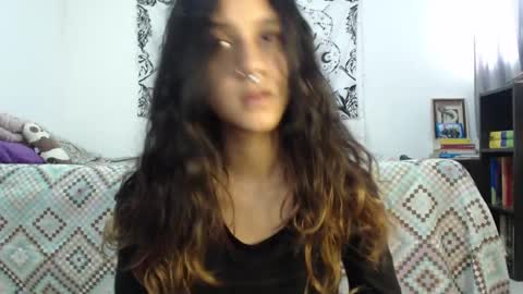 Snapshot of alinawoolf_ chatting on December 6, 2024, 4:38 pm  Ali  online show from December 6, 2024, 4:38 pm