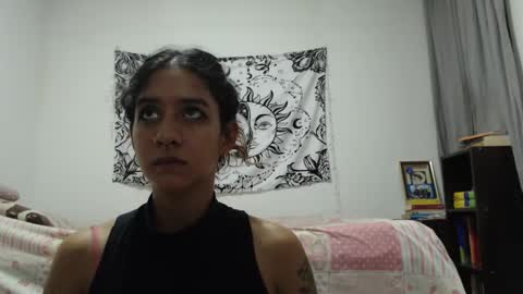 Snapshot of alinawoolf_ chatting on January 13, 2025, 2:39 am  Ali  online show from January 13, 2025, 2:39 am
