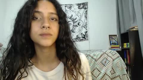 Snapshot of alinawoolf_ chatting on February 7, 2025, 1:58 am  Ali  online show from February 7, 2025, 1:58 am
