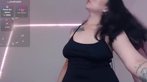 Alejandra online show from January 31, 2025, 5:30 am