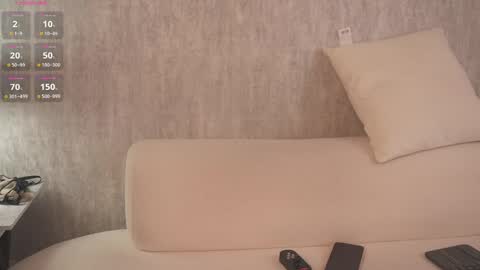 Snapshot of alisa_roldan chatting on June 2, 2026, 1:46 pm online show from June 2, 2026, 1:46 pm