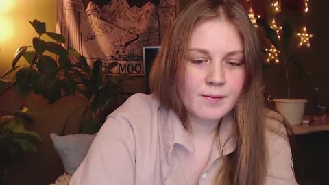 alisashy666 online show from April 6, 2026, 10:11 pm