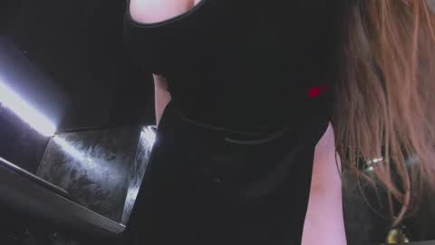 Snapshot of alisaxfox chatting on February 14, 2026, 6:54 am Alisa online show from February 14, 2026, 6:54 am