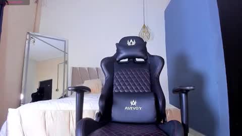 Alisha online show from March 1, 2026, 12:51 pm