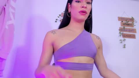 Snapshot of alisiacollinsss chatting on February 24, 2026, 6:00 am Alisia online show from February 24, 2026, 6:00 am