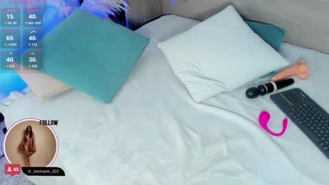 A L I S O N  online show from February 5, 2025, 1:47 am