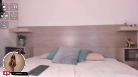 A L I S O N  online show from March 3, 2025, 7:49 pm