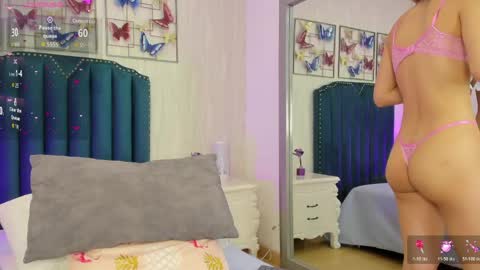 Snapshot of alison_carde05 chatting on June 2, 2026, 6:54 pm Alison online show from June 2, 2026, 6:54 pm
