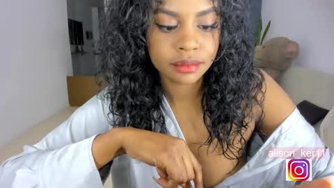 Sofias house online show from December 31, 2024, 8:15 am