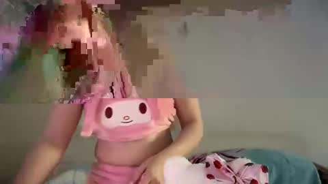 Snapshot of alisonlaurentis chatting on October 7, 2025, 1:41 pm Ecate online show from October 7, 2025, 1:41 pm