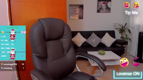 Alisson online show from December 28, 2024, 3:04 pm