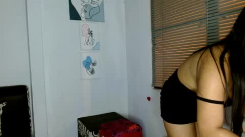 Alisonturbay online show from May 3, 2026, 3:56 am