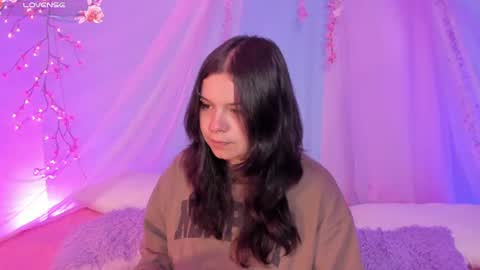 Mia online show from July 1, 2026, 2:46 am