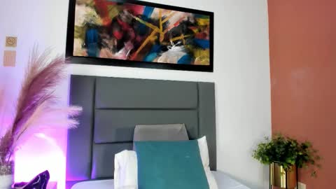 AlissaNix online show from February 22, 2026, 4:27 pm