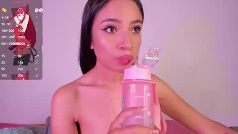 Mara  Isabel online show from October 20, 2025, 11:05 pm