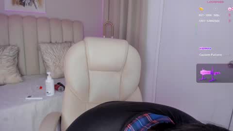 Snapshot of alissyadanger chatting on February 2, 2025, 4:37 am TATIS online show from February 2, 2025, 4:37 am