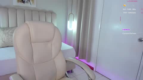 Snapshot of alissyadanger chatting on February 9, 2025, 2:17 am TATIS online show from February 9, 2025, 2:17 am