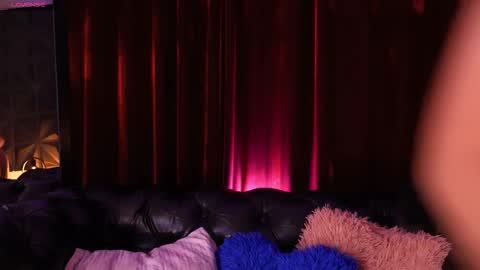 Alix online show from March 16, 2026, 3:45 am