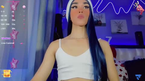 Snapshot of aliz_free chatting on January 5, 2025, 3:53 am aliz_free online show from January 5, 2025, 3:53 am