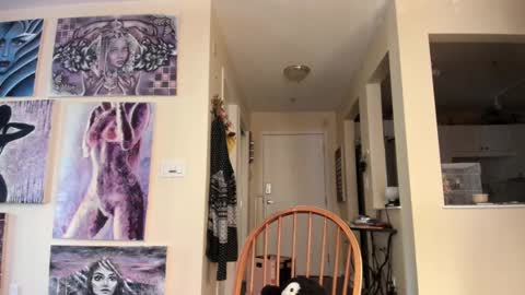 Alize Zaide online show from September 19, 2025, 8:09 pm