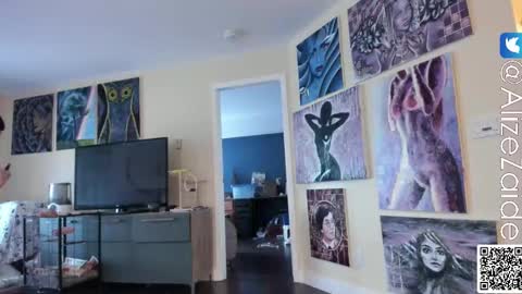 Alize Zaide online show from October 3, 2025, 8:06 pm