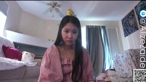 Alize Zaide online show from February 23, 2026, 8:39 pm