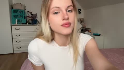 Kate online show from July 28, 2026, 4:27 pm