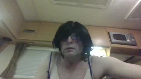 allan68539 online show from October 4, 2025, 4:32 am