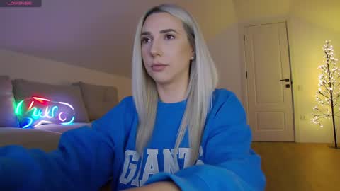 A day u didnt smile is a lost day online show from January 17, 2026, 9:58 am