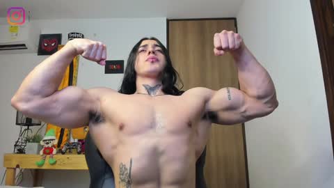 independent model 3 online show from January 18, 2025, 9:55 pm