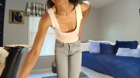 wishlist on bio online show from November 17, 2025, 10:04 pm