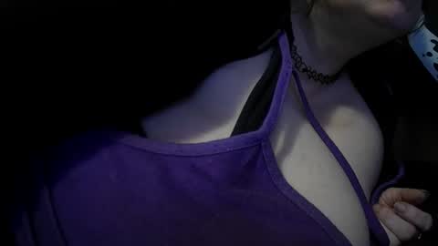 Alli Kat online show from December 21, 2025, 2:35 pm