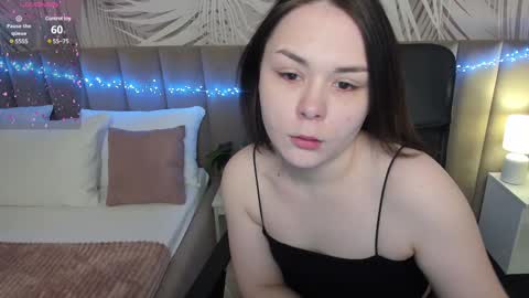 Snapshot of alli_zi chatting on March 1, 2025, 2:37 am Blair online show from March 1, 2025, 2:37 am