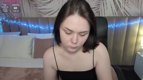 Snapshot of alli_zi chatting on March 7, 2025, 6:13 am Blair online show from March 7, 2025, 6:13 am