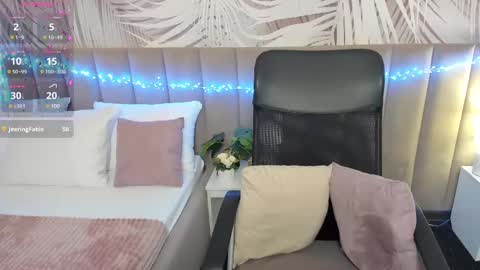 Snapshot of alli_zi chatting on March 7, 2025, 9:18 am Blair online show from March 7, 2025, 9:18 am