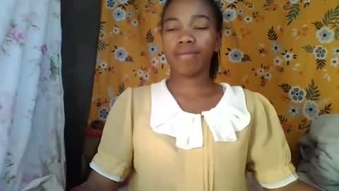 Snapshot of alliciax632770q chatting on May 4, 2026, 11:39 am alliciax632770q online show from May 4, 2026, 11:39 am