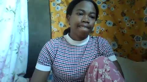 Snapshot of alliciax632770q chatting on June 27, 2026, 1:17 pm alliciax632770q online show from June 27, 2026, 1:17 pm