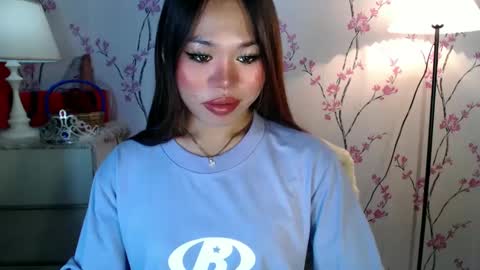 Snapshot of allirah20x chatting on February 7, 2025, 10:52 pm Allirah online show from February 7, 2025, 10:52 pm