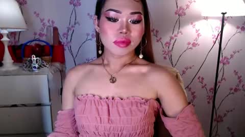 Snapshot of allirah20x chatting on March 4, 2025, 1:01 am Allirah online show from March 4, 2025, 1:01 am