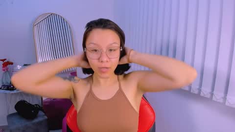 Snapshot of allison_starmodel chatting on April 7, 2026, 12:11 am allison_starmodel online show from April 7, 2026, 12:11 am