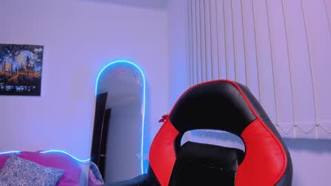 Snapshot of allison_starmodel chatting on May 23, 2026, 1:22 am allison_starmodel online show from May 23, 2026, 1:22 am