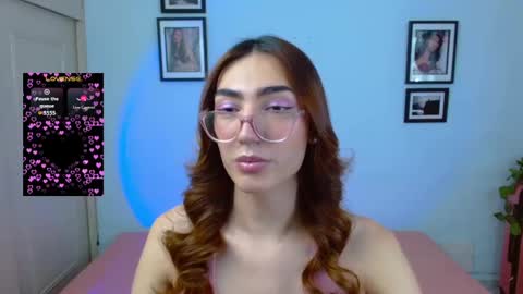 Snapshot of allisonblossom chatting on September 30, 2025, 6:57 pm online show from September 30, 2025, 6:57 pm