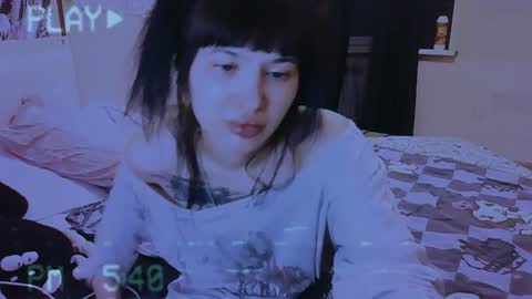 Alis online show from July 23, 2026, 9:13 pm