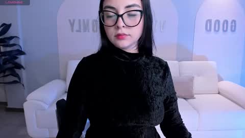 Snapshot of allisonrogersx chatting on March 1, 2025, 7:15 pm Allison Rogers online show from March 1, 2025, 7:15 pm
