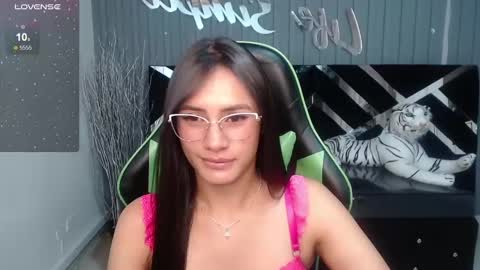 Allisson online show from March 6, 2025, 6:41 am