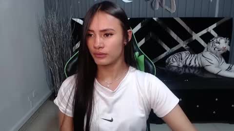 Allisson online show from March 7, 2025, 6:46 am