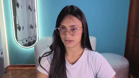 Allisson online show from September 25, 2025, 3:21 am