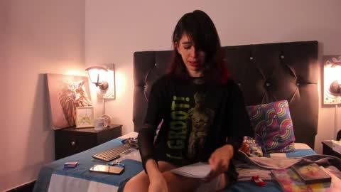 Snapshot of allisson_rose chatting on December 12, 2024, 6:57 am Alli online show from December 12, 2024, 6:57 am